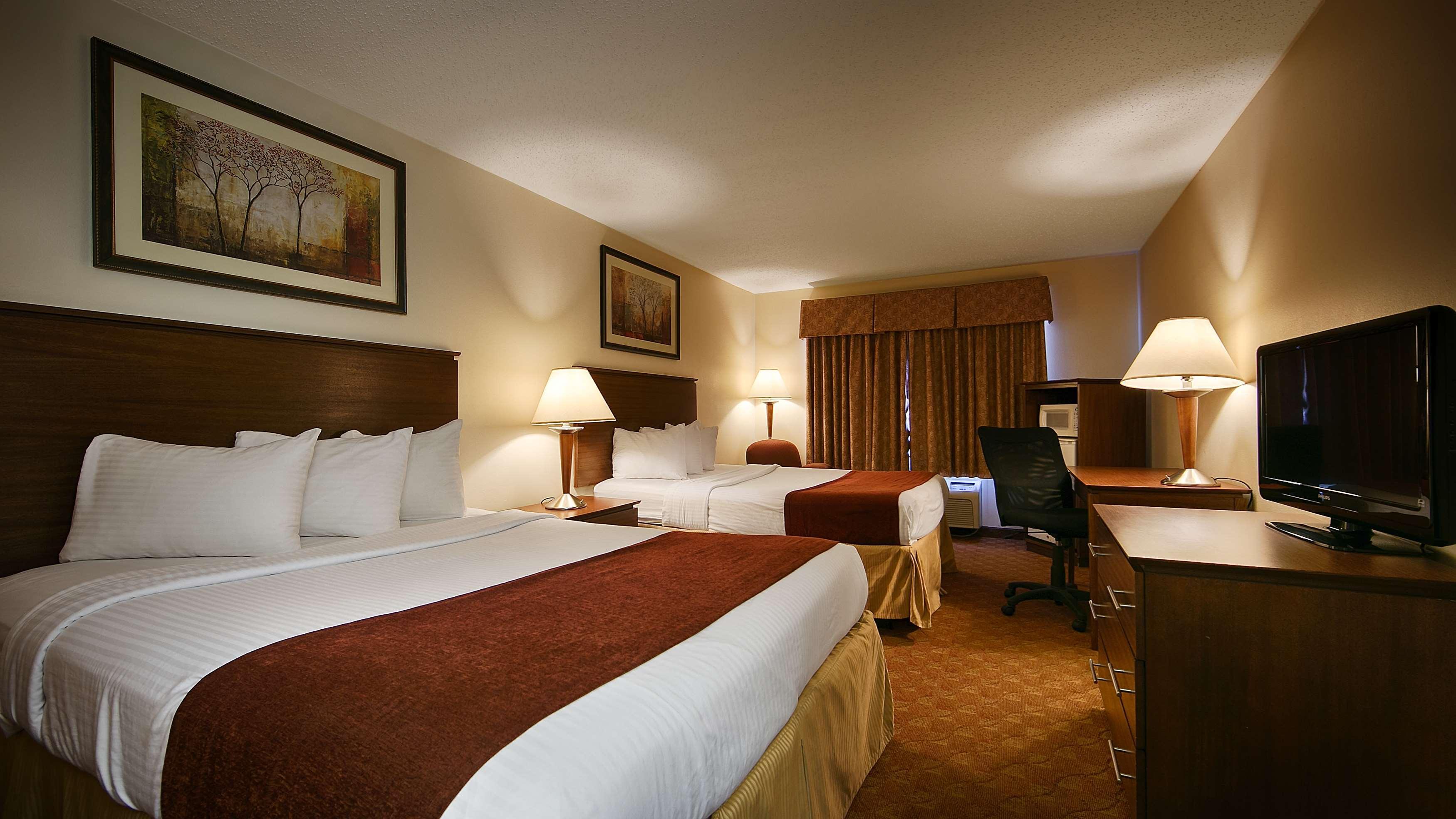 Best Western Lakewood Inn Hebron Exterior foto